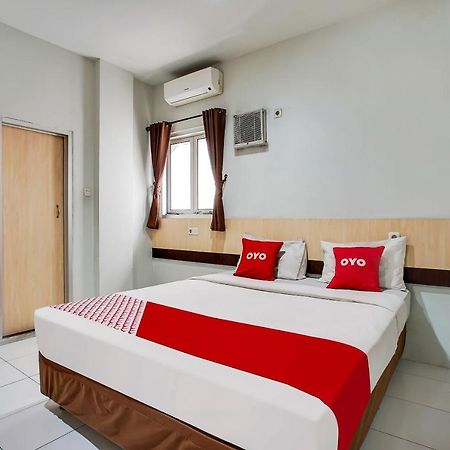 Готель Reddoorz @ Pelajar Pejuang 3 Бандунг Екстер'єр фото
